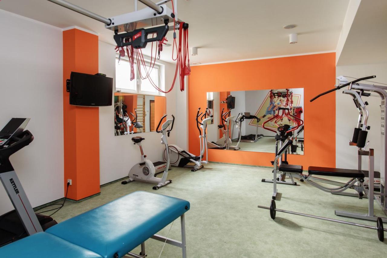Lila Medical Spa Цехоцинек Экстерьер фото